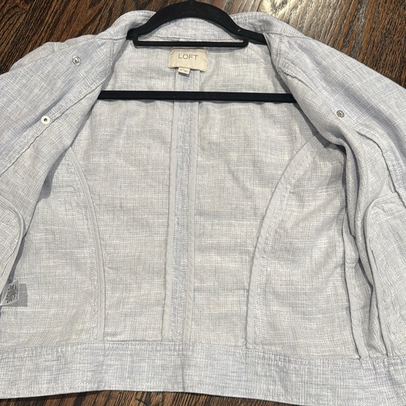 LOFT Soft Gray Suit Jacket - Picture 7 of 8